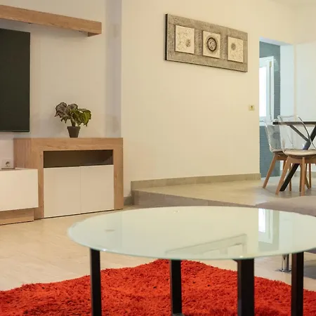 度假居 Big Family *